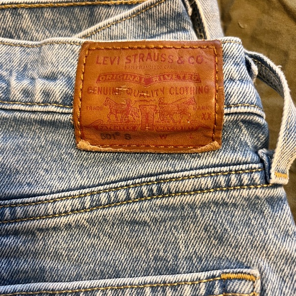 Levi’s 501 Women’s - Picture 2 of 5